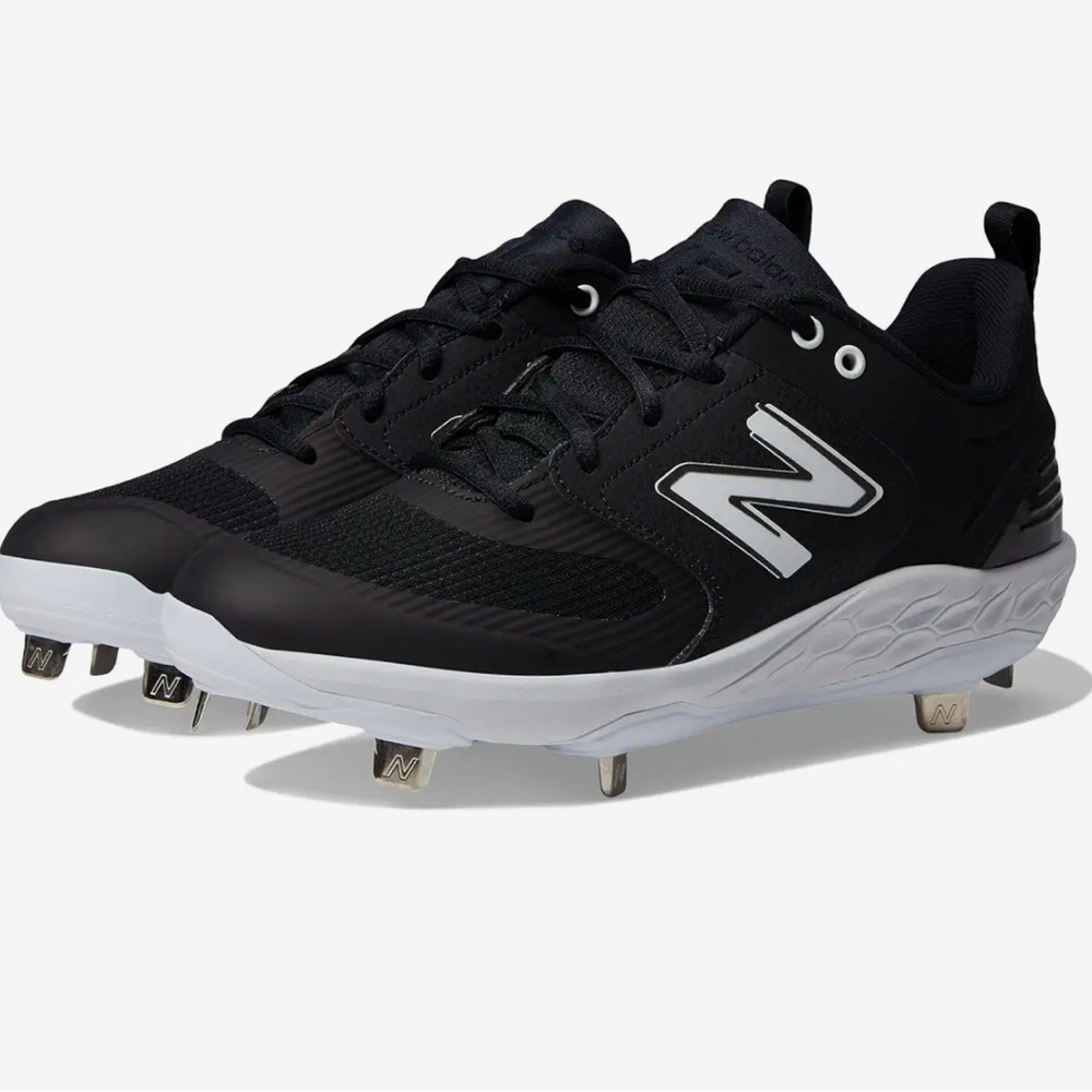 New Balance Fresh Foam X Velo v3 Metal

▫️Damaged Box▫️